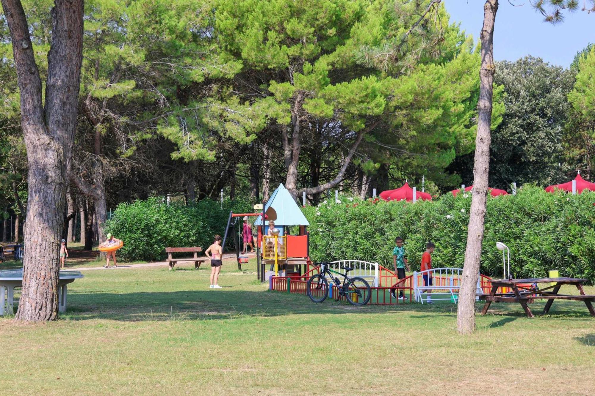 Il Tridente Camping Village Μπιμπιόνε Εξωτερικό φωτογραφία